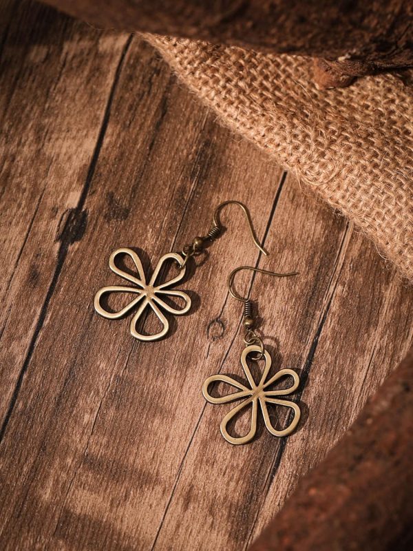 MINACHI Layered Boho Wood Bead Choker Necklace, Hollow Flower Charm, Personality Jewelry for Men and Women - Image 21