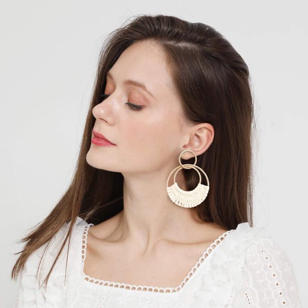 Raffia Hoop Earrings for Women Fun Boho Summer Beach Earrings Lightweight Handmade Straw Wicker Rattan Dangle Earrings Statement Geometric Round Drop Earrings - Image 5